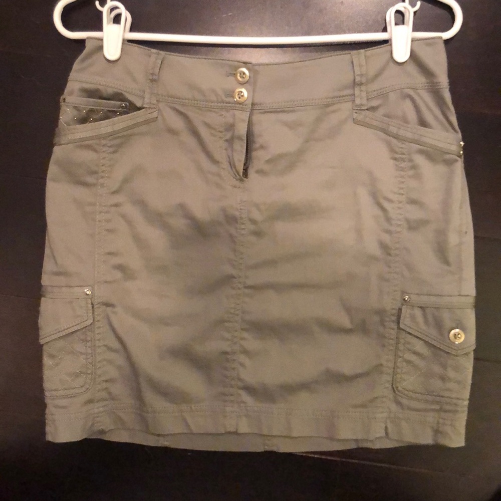 White House Black Market skirt size 2